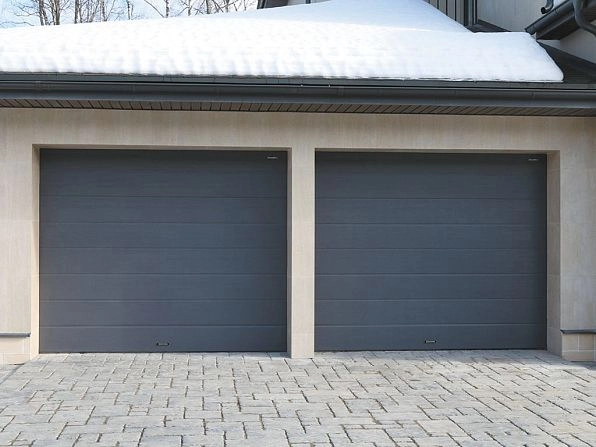 Секционные ворота 3600х2150 мм антрацитовые DoorHan RSD02, www.kemerovo.doorhan.ru